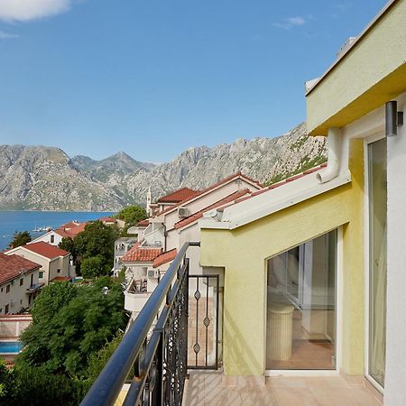 2Montenegro Mimoza Apartments Dobrota Luaran gambar