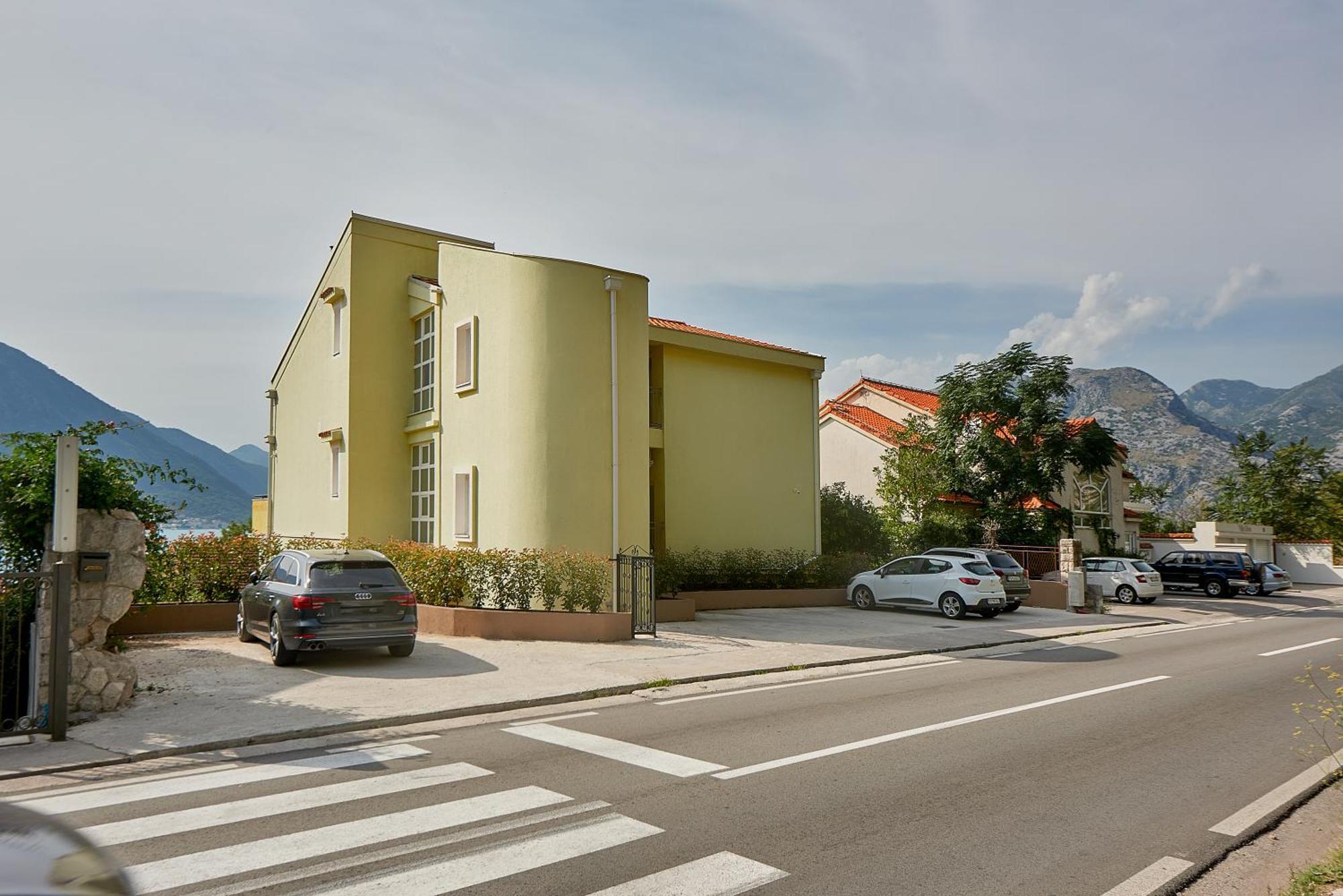 2Montenegro Mimoza Apartments Dobrota Luaran gambar